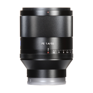 Sony Planar T* FE 50mm f/1.4 ZA Lens