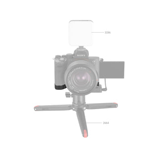 SmallRig Bottom Mount Plate for Sony Alpha 7R V / Alpha 7 IV 3666