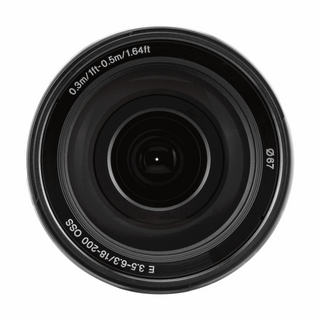 Sony E 18-200mm f/3.5-6.3 OSS Lens